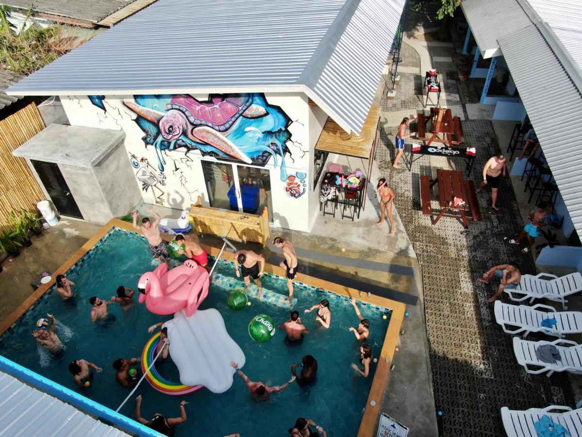 Slumber Party Krabi Hostel *